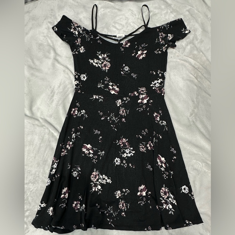 Garage Black Floral Flowy Dress